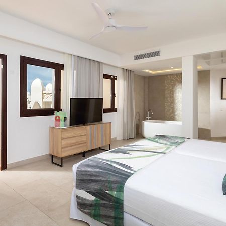 Hotel Riu Karamboa (Adults Only) ซาลเรย์ ภายนอก รูปภาพ
