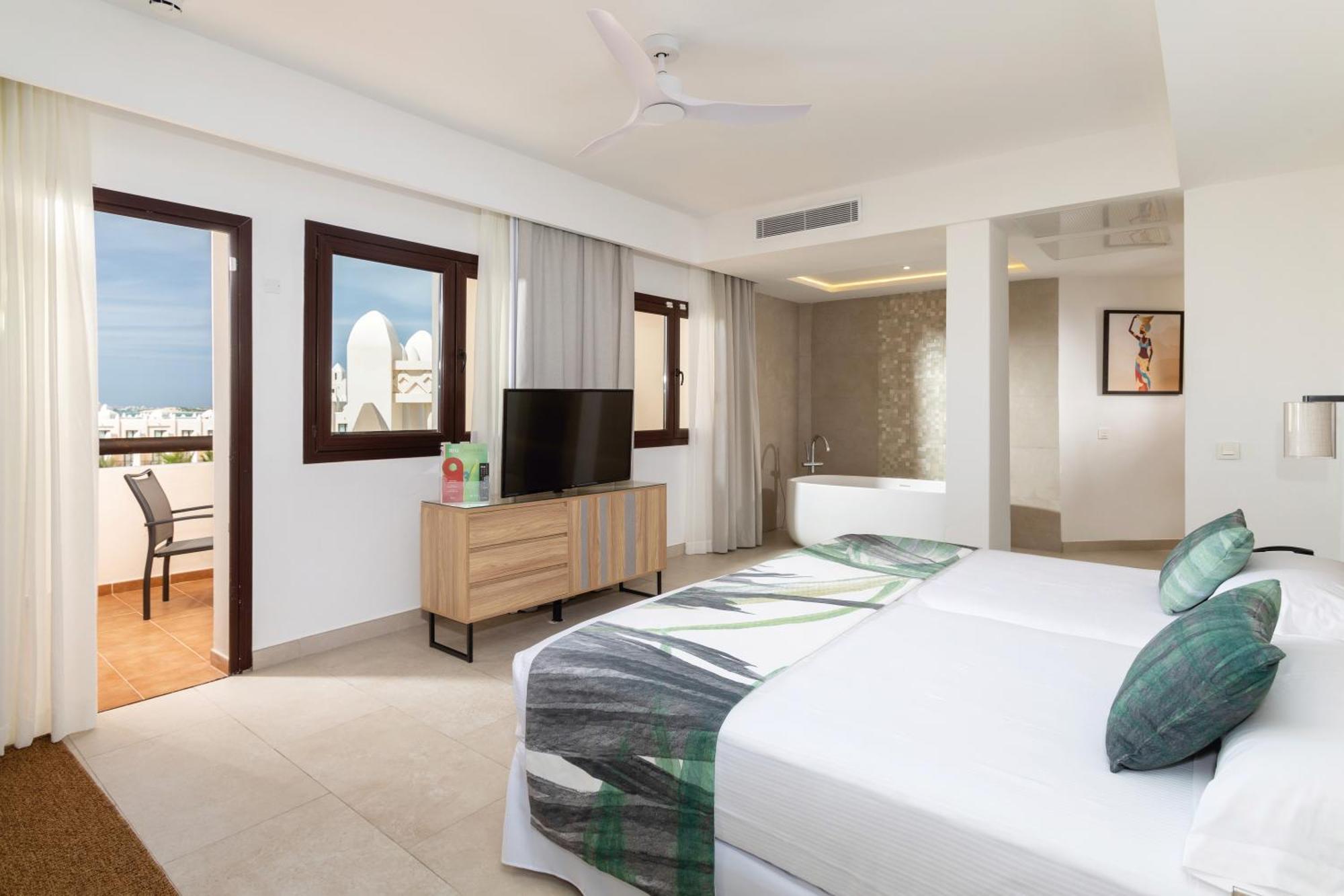 Hotel Riu Karamboa (Adults Only) ซาลเรย์ ภายนอก รูปภาพ