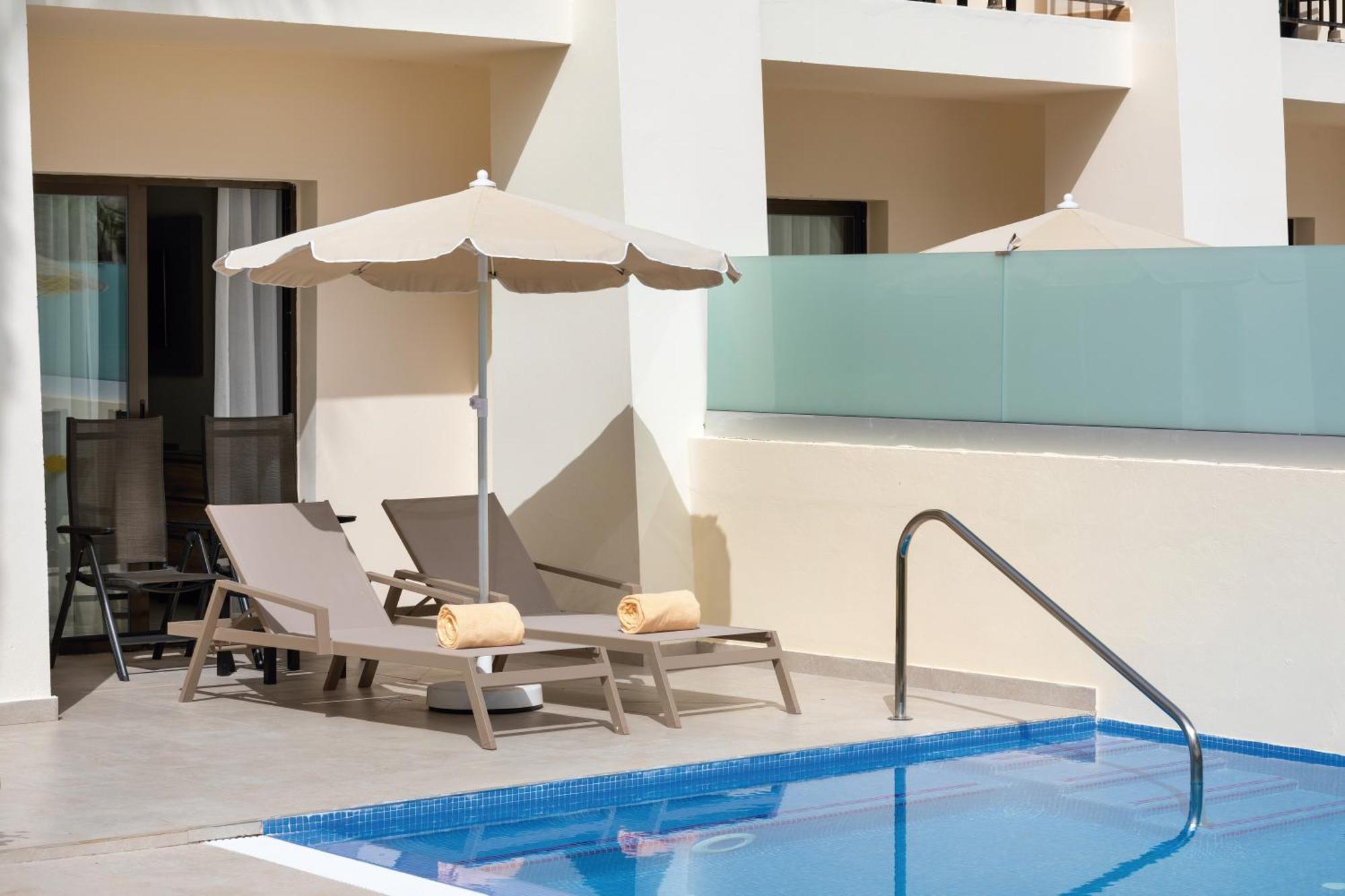 Hotel Riu Karamboa (Adults Only) ซาลเรย์ ภายนอก รูปภาพ
