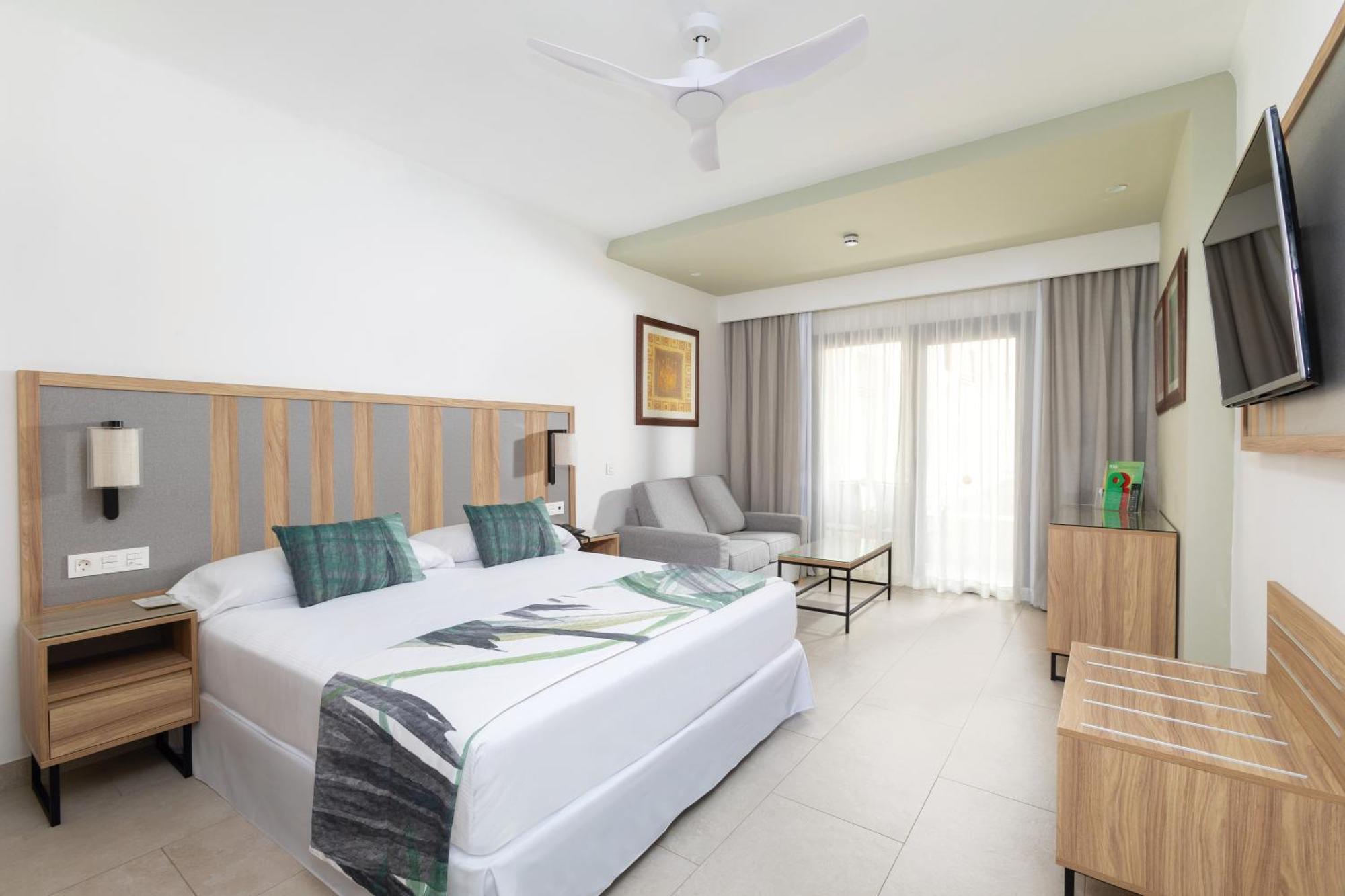 Hotel Riu Karamboa (Adults Only) ซาลเรย์ ภายนอก รูปภาพ